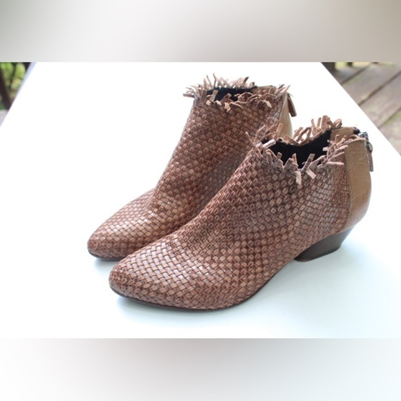 Cappelletti ankle boots - Picture 11 of 13